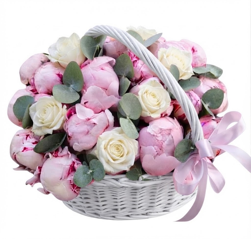 Luxury Basket of Peonies with Roses