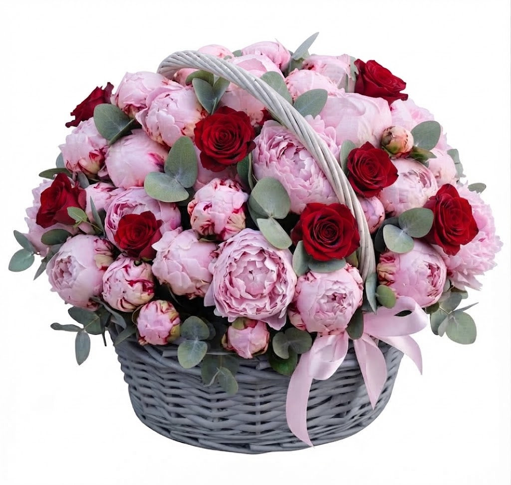 Luxury Basket of Peonies with Roses
