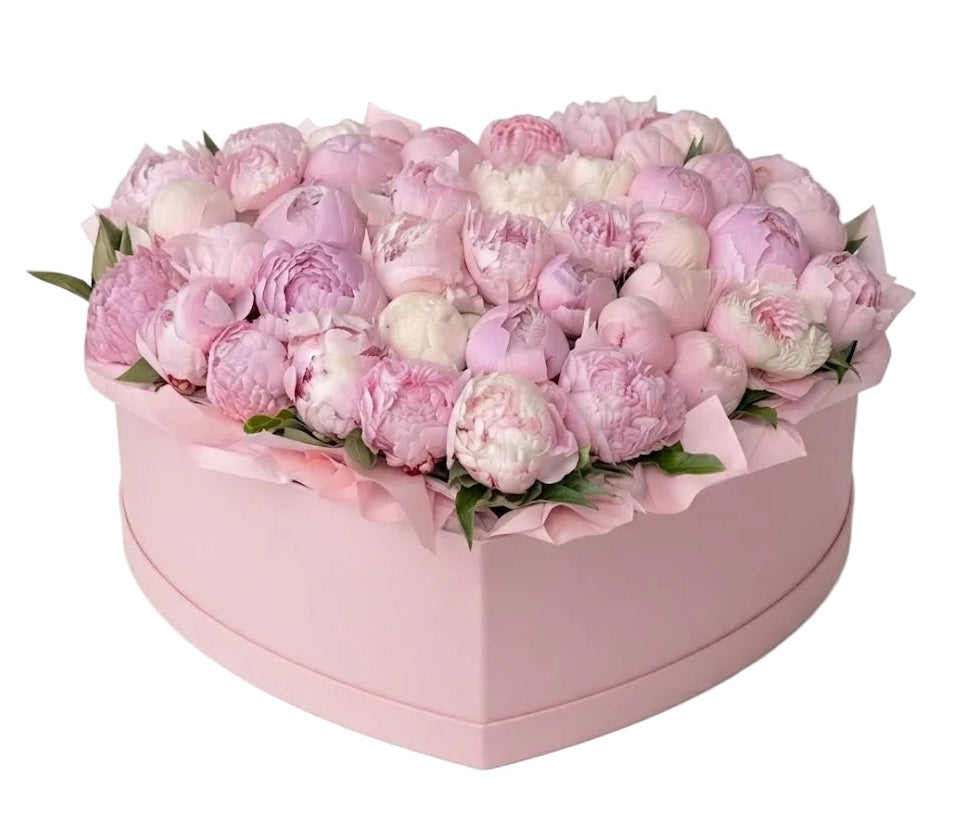 Peonies of Love – Luxury Heart Box