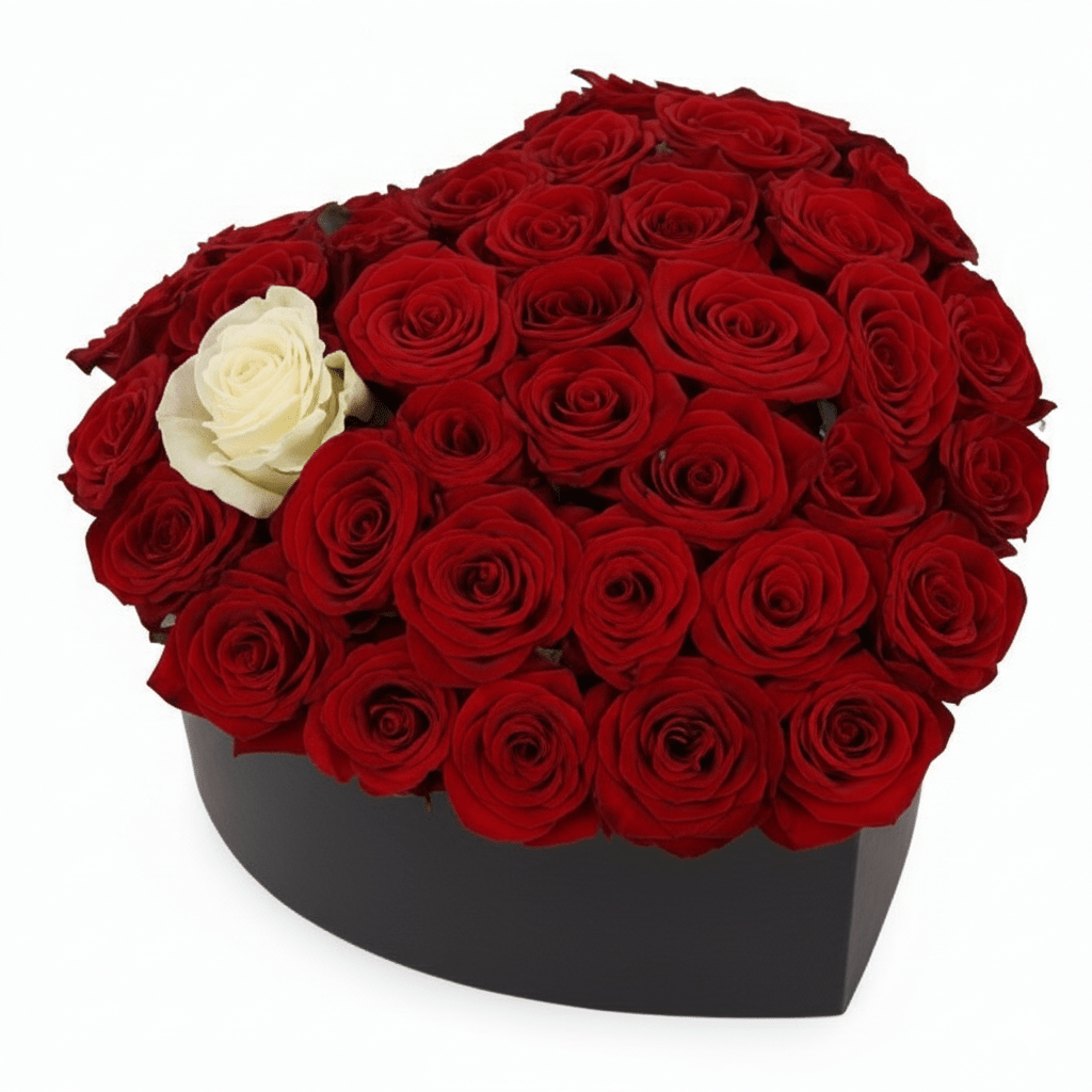 Roses Heart Box Love More - Fresh Bouquet Co.